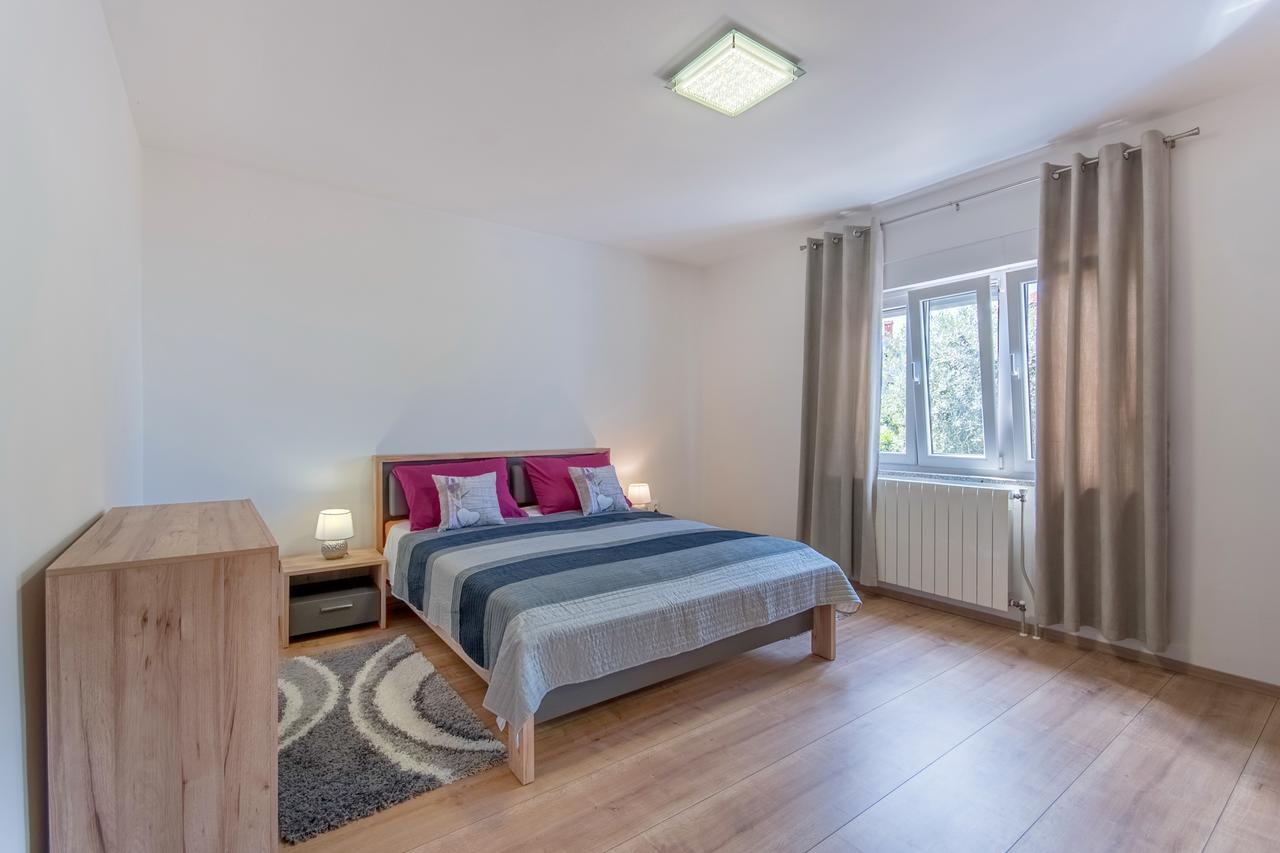 Apartment Luti